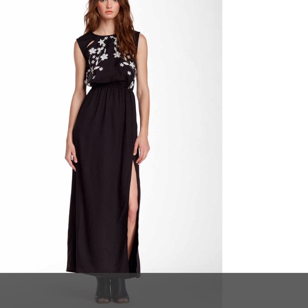 Front embroidered maxi dress